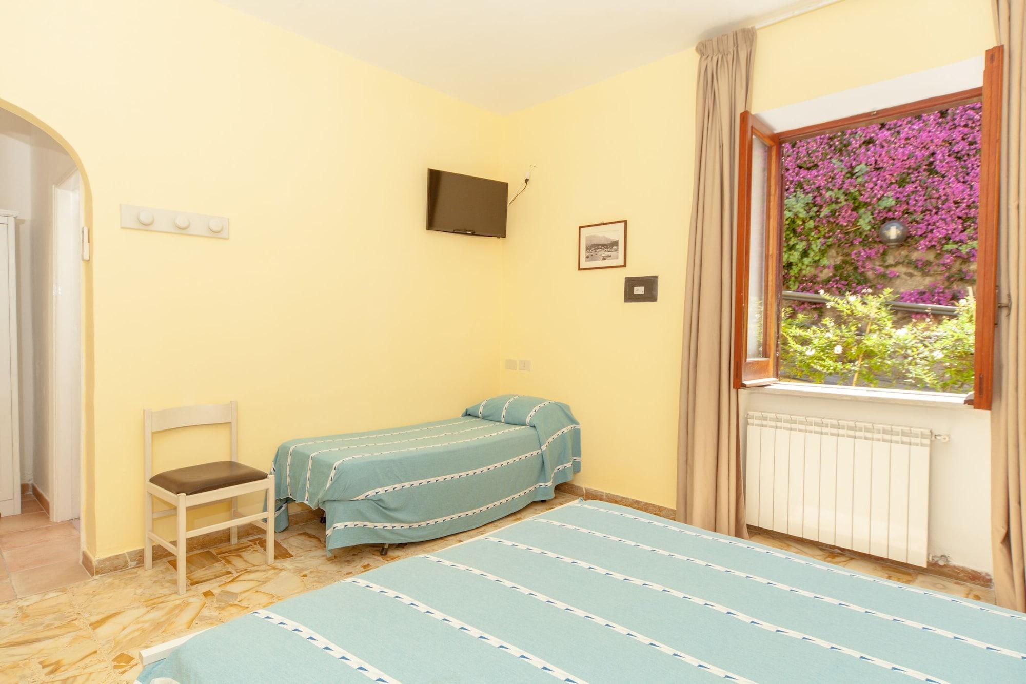Hotel Ape Regina Casamicciola Terme Exteriör bild