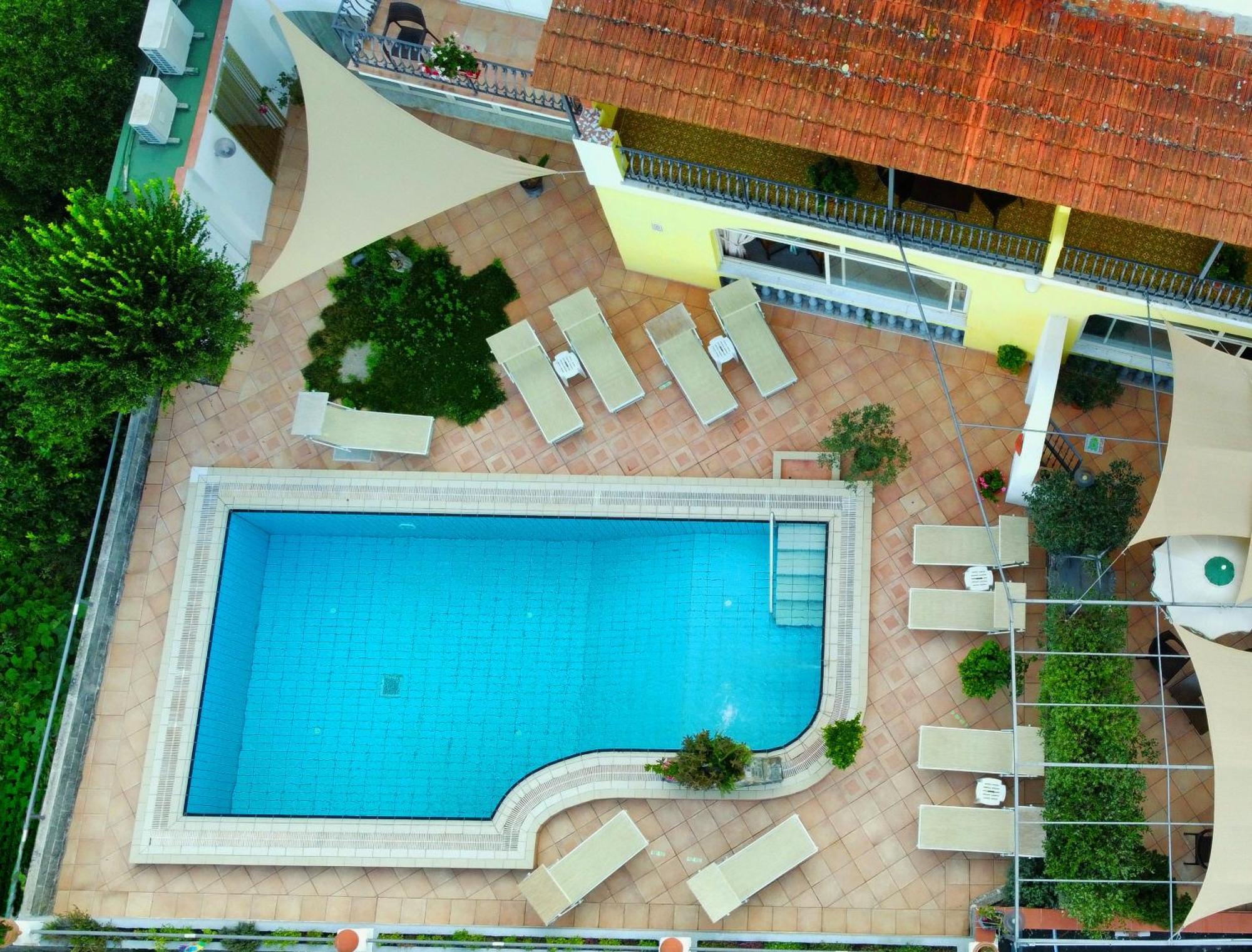 Hotel Ape Regina Casamicciola Terme Exteriör bild