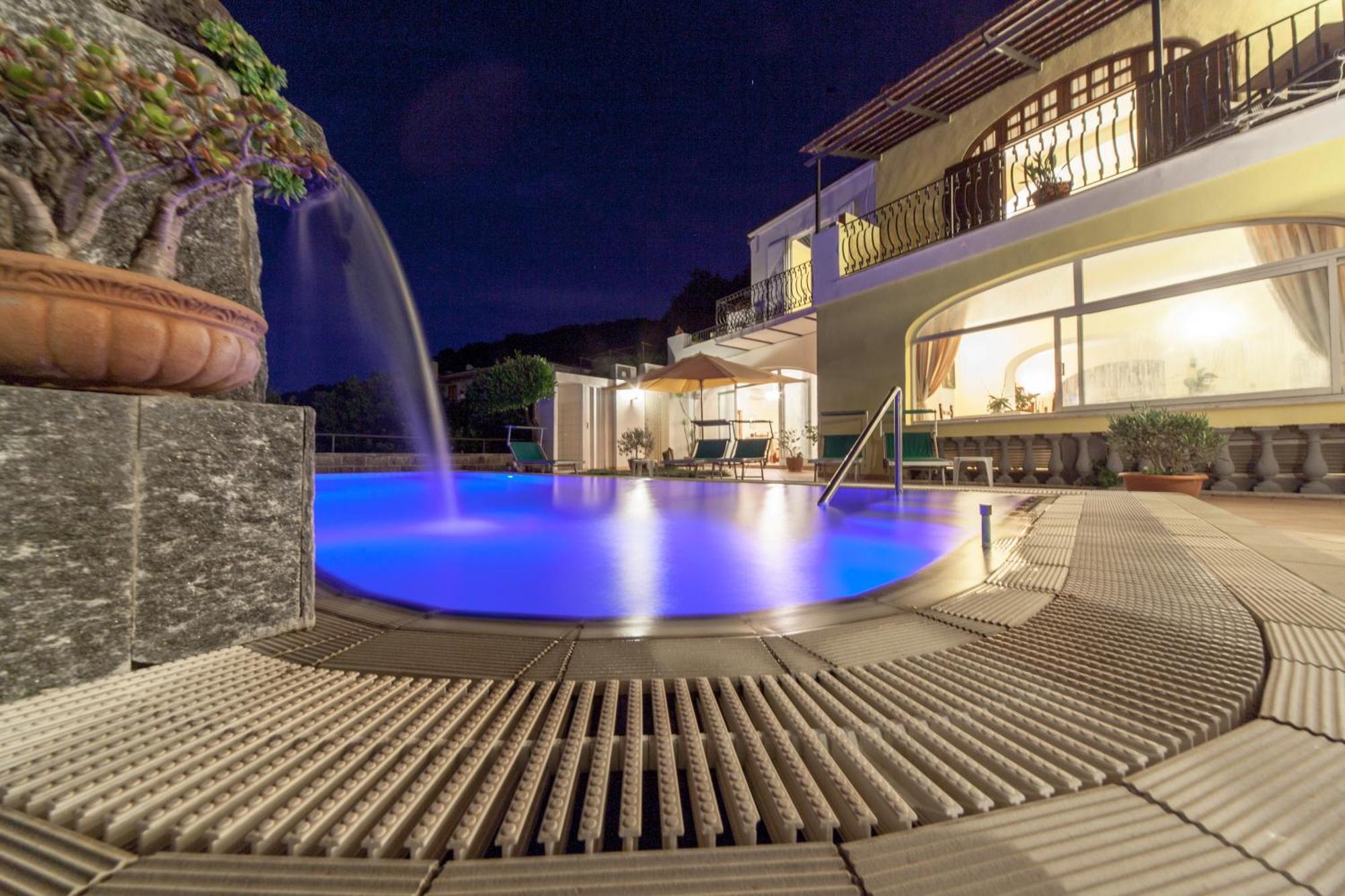 Hotel Ape Regina Casamicciola Terme Exteriör bild