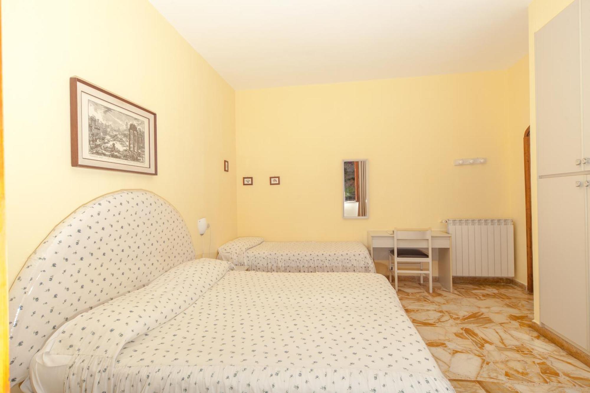 Hotel Ape Regina Casamicciola Terme Rum bild