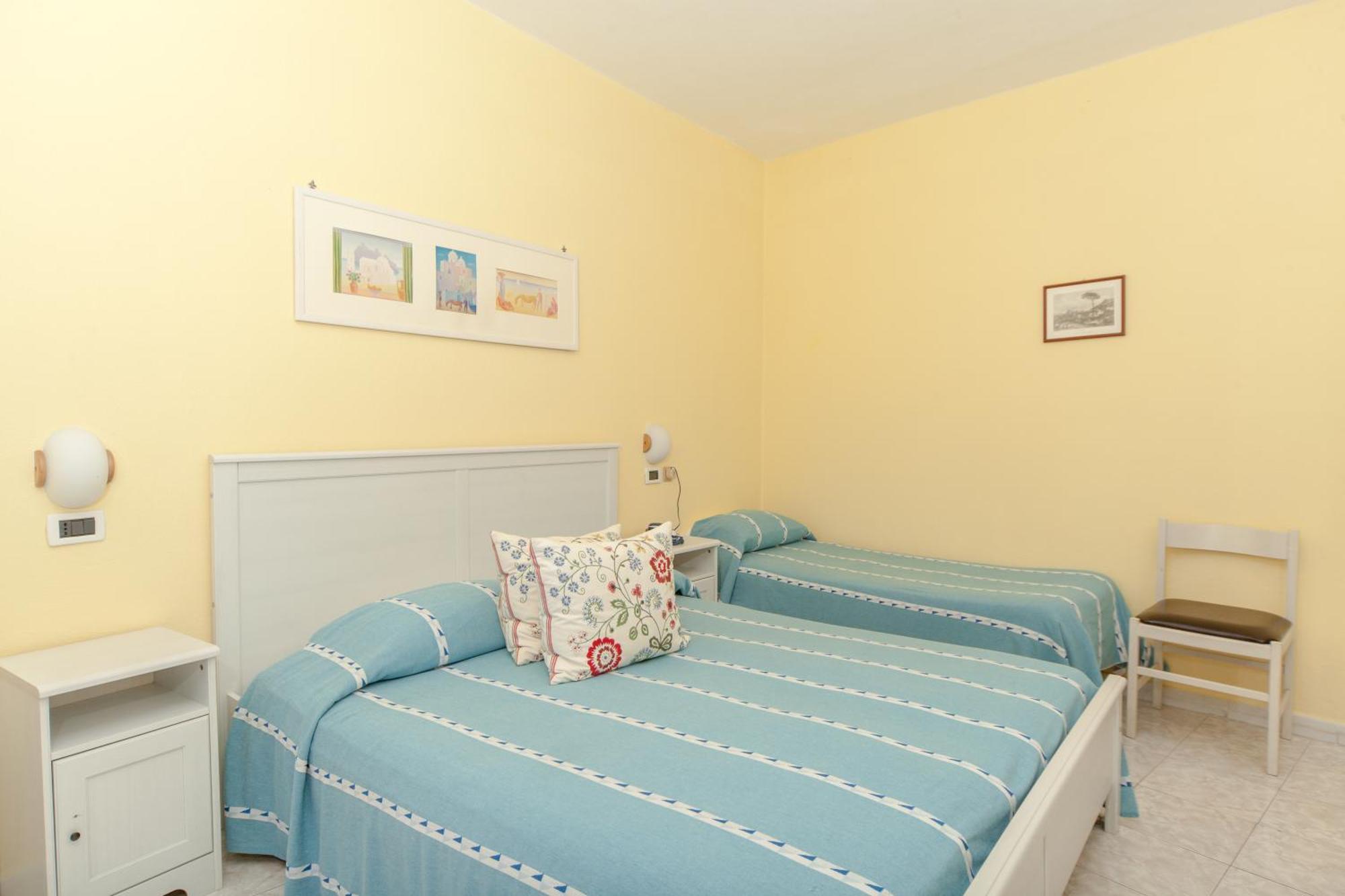 Hotel Ape Regina Casamicciola Terme Rum bild